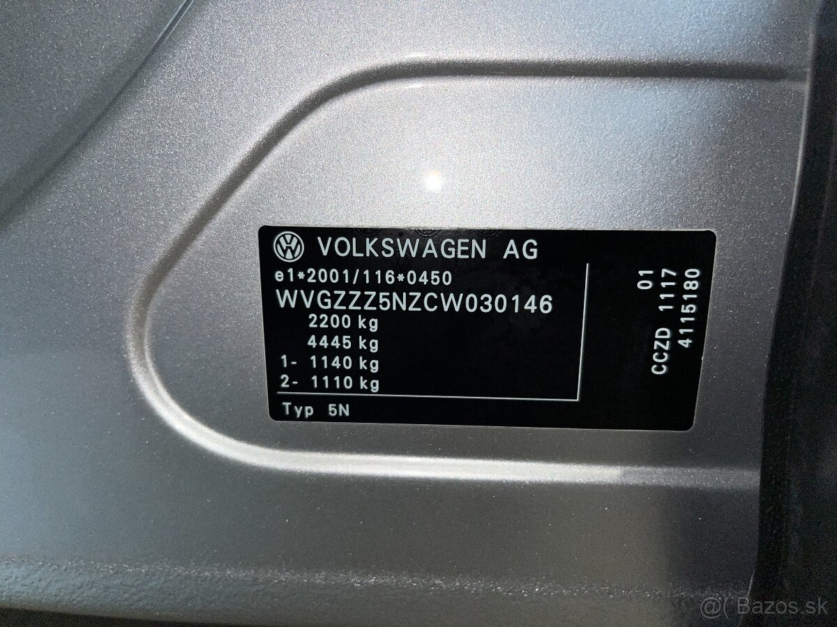 VW TIGUAN Benzín 4x4 2.0 TSI - 12