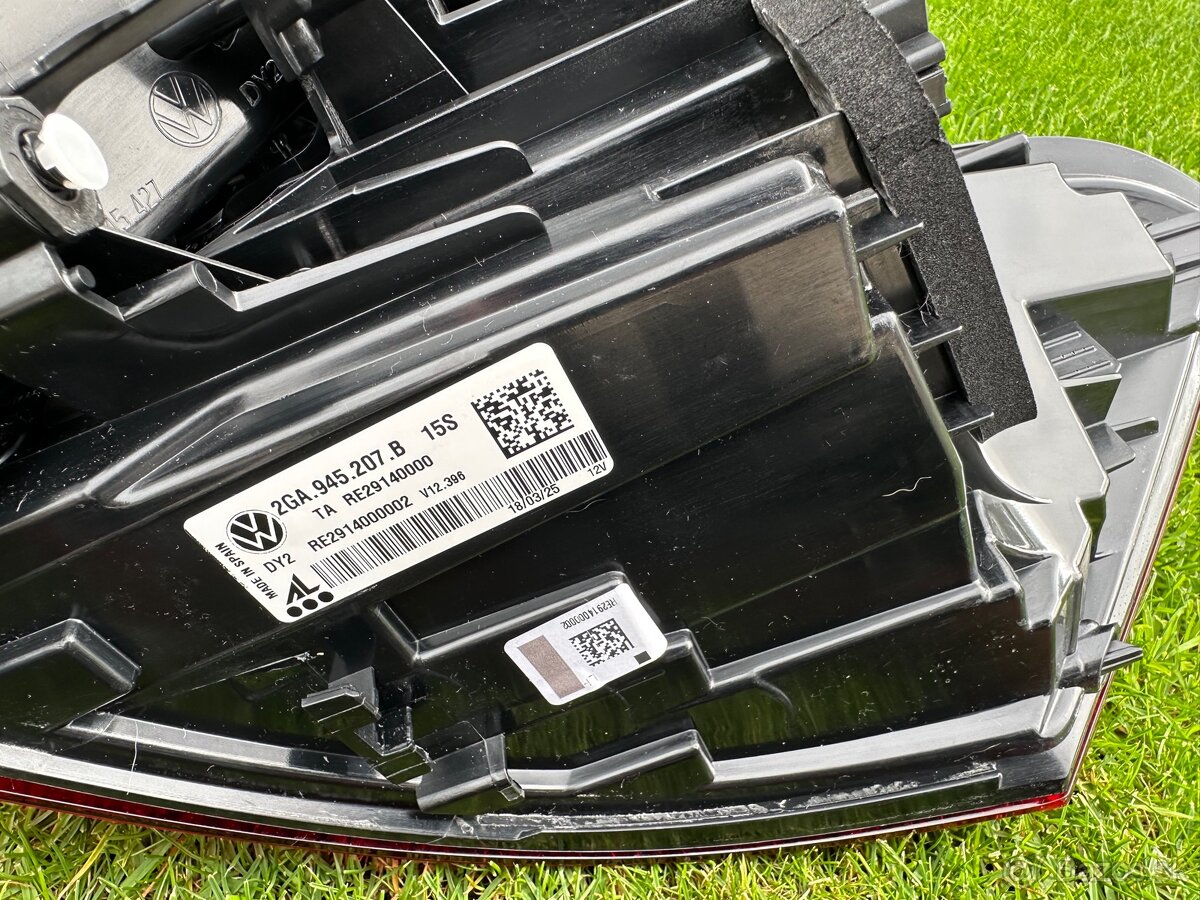 IQ light zadne svetla VW T-ROC original nove - 12