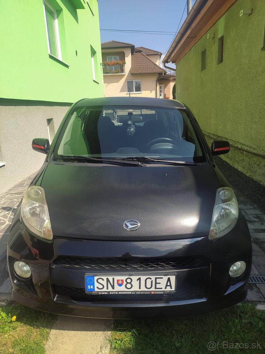 Daihatsu Sirion 1.5 - 12