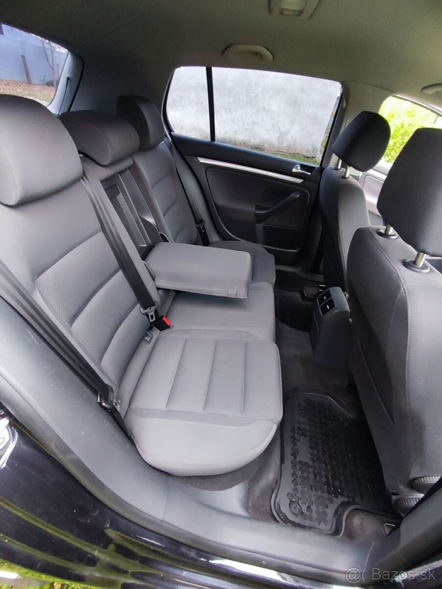 Ponúkam na predaj Golf V - 12