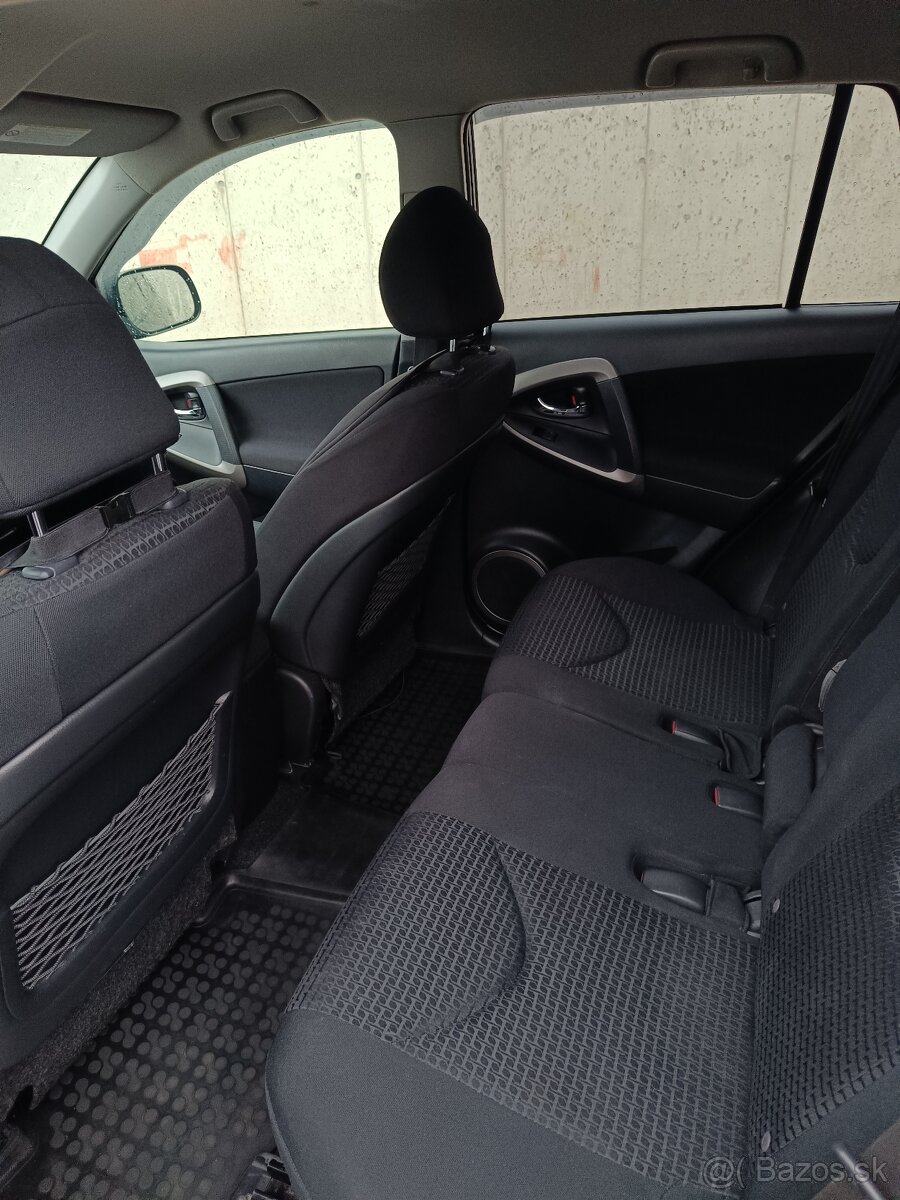 Toyota RAV4 2.0 + LPG - 12