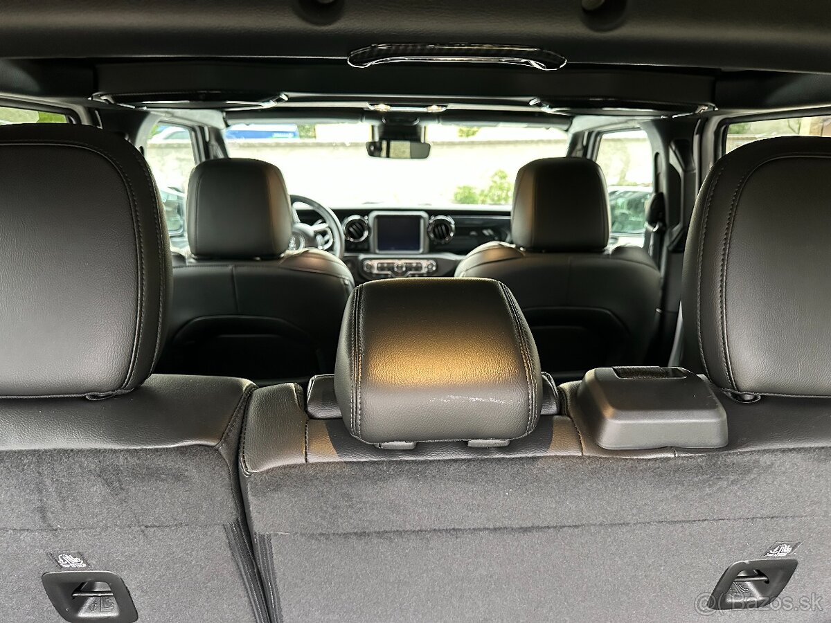 Jeep Wrangler UNLIMITED BRUTE 2,0 PHEV 4XE, DPH - 12