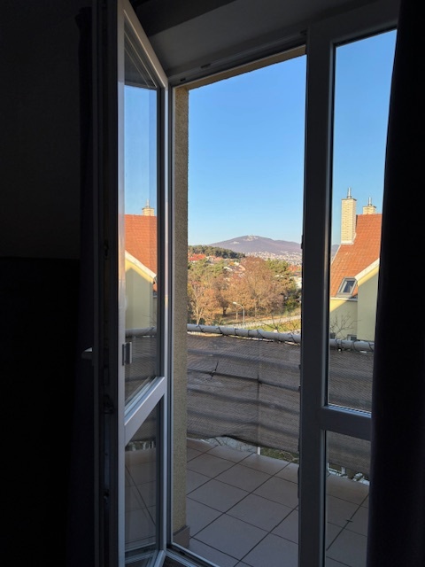 Prenájom 2 izbový byt Nitra Južná ul. - 12