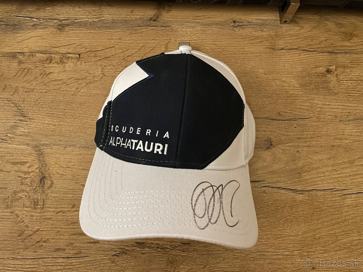 F1 prilby 1:2 a šiltovky podpisane a modely - 12