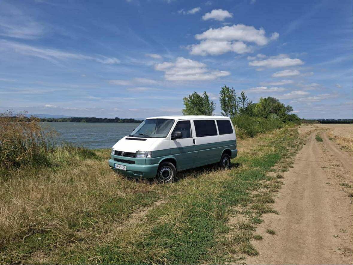 VW Transporter T4 2.5 TDI 75kw - 12