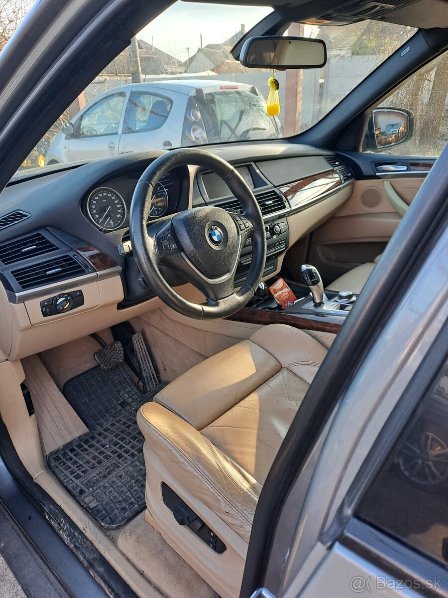 Bmw X5 3.0d 7miestne automat - 12