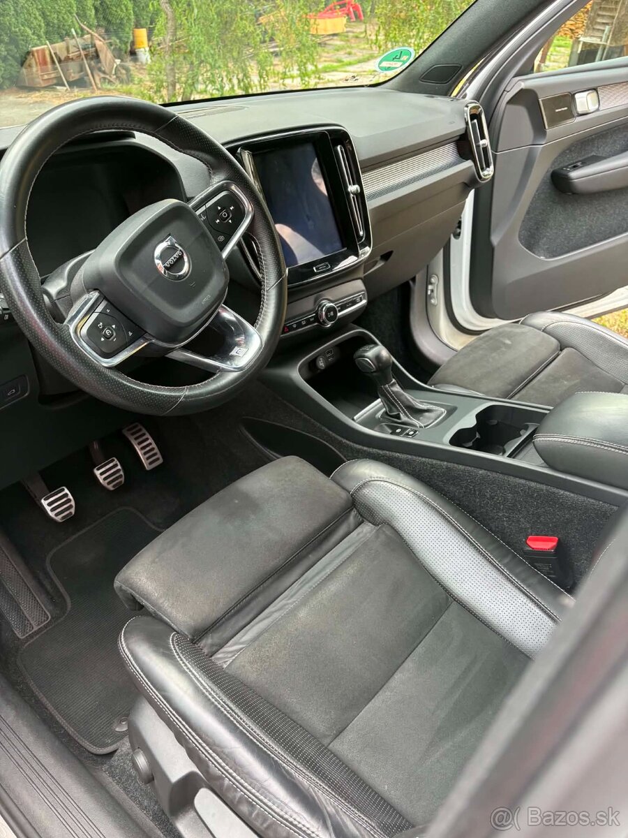 Predám Volvo xc40 - 12