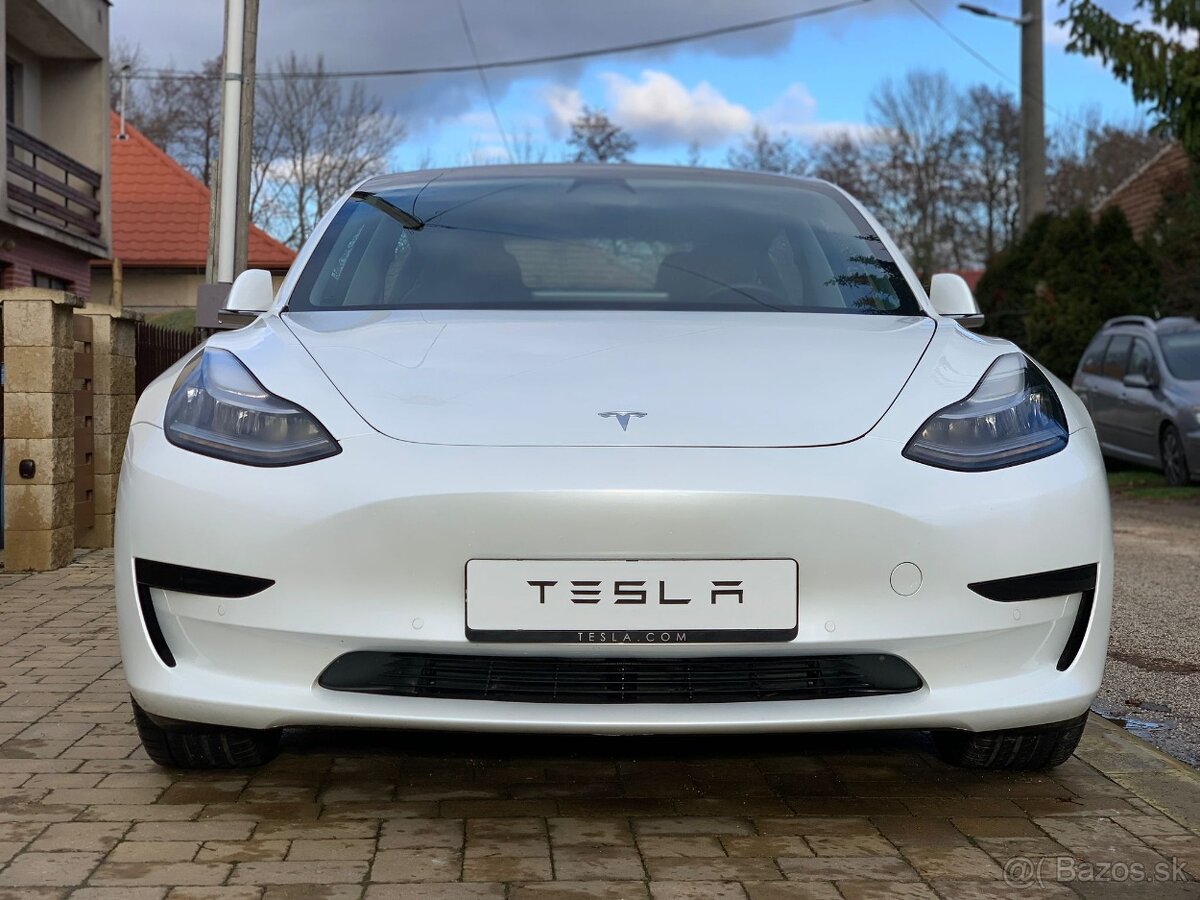 Tesla Model 3 SR+ / 2020 / 325 PS / 97000 km / zár 04/2028 - 12