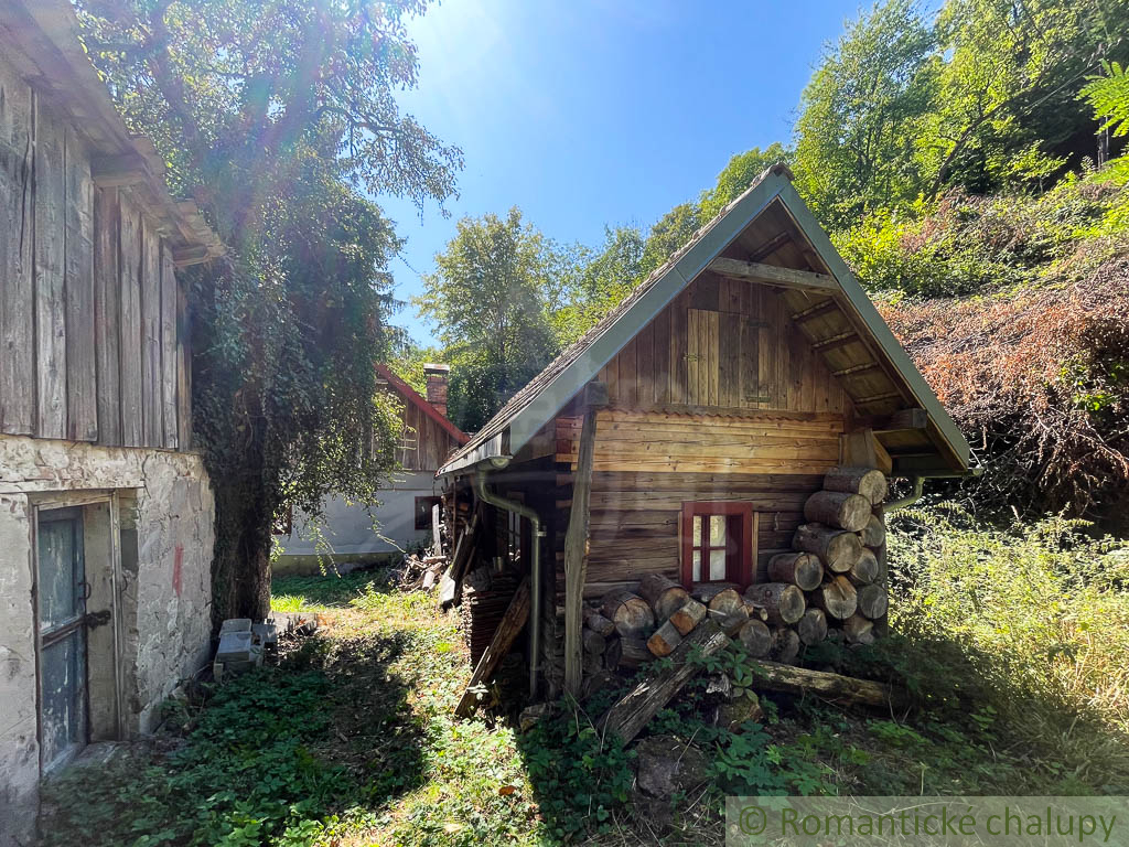 Pôvodný banícky dom s veľkou slnečnou záhradou, Banská Hod - 12