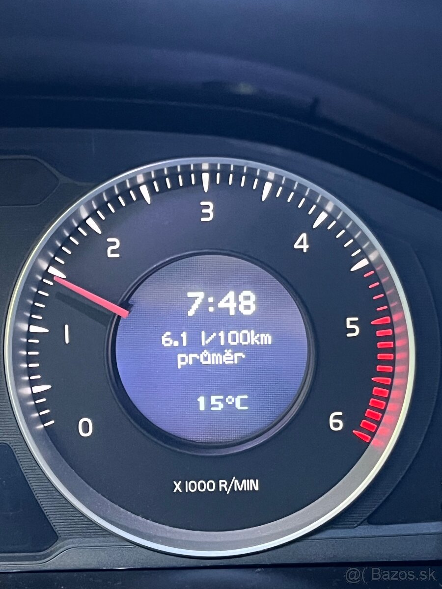 Volvo XC60 e-drive 2011 - 12