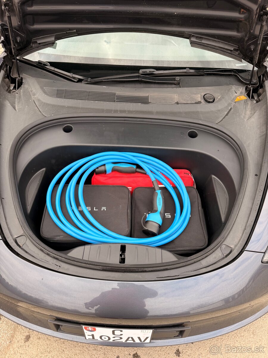 Tesla Model 3 RWD | 2022 | TOP stav - 12