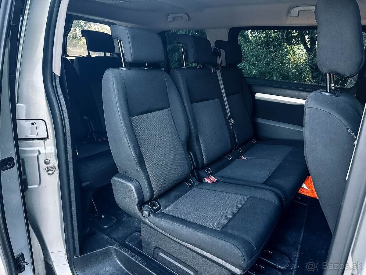 Peugeot Traveller 2.0 BlueHDi Active Long - 12