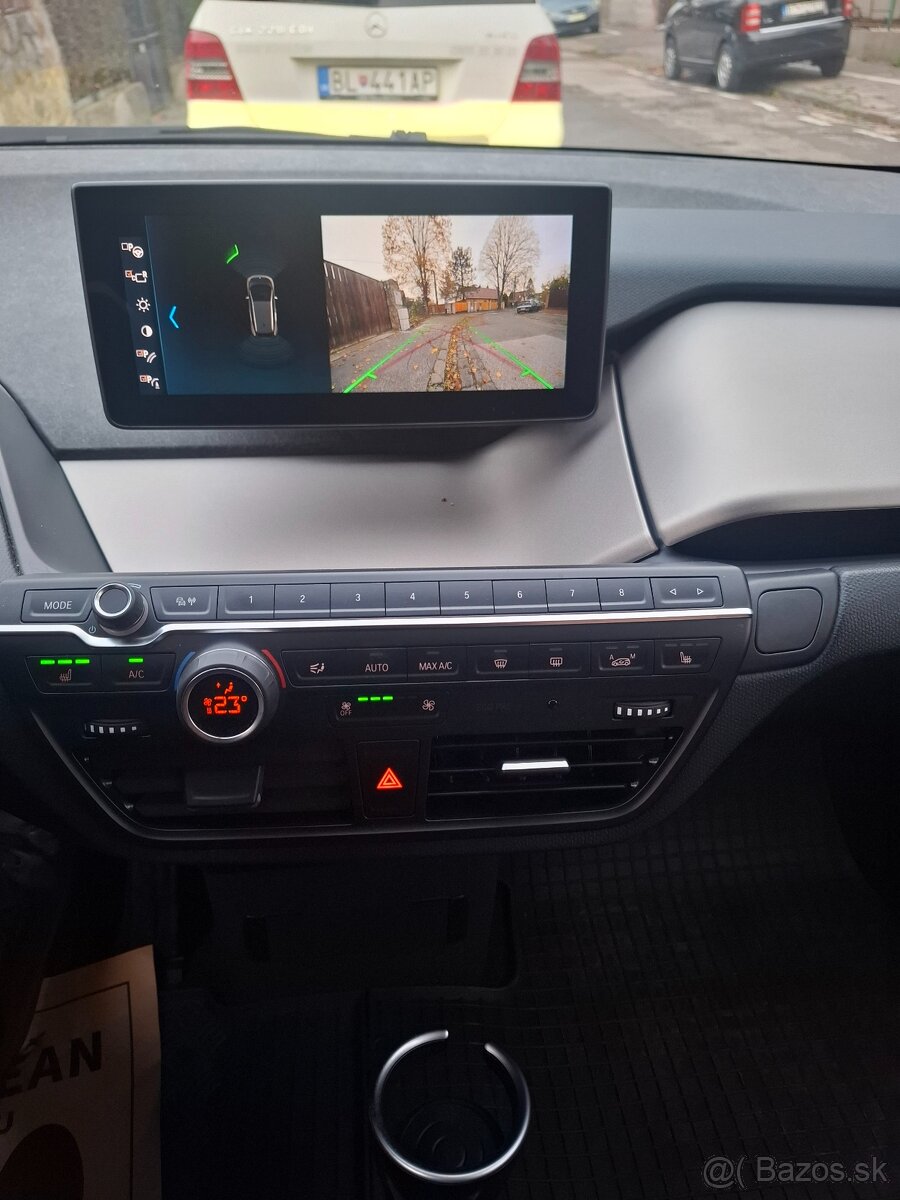 Predám BMW i3 120A zdravie batérie 97 % - 12