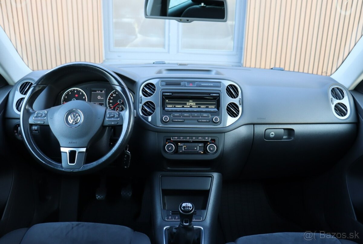 Volkswagen Tiguan 1.4 TSI 122k BMT Trend&Fun - 12