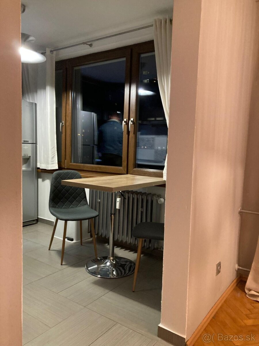 2 izbový byt na prenájom,Nábr.Sv.Cyrila,Prievidza - 12