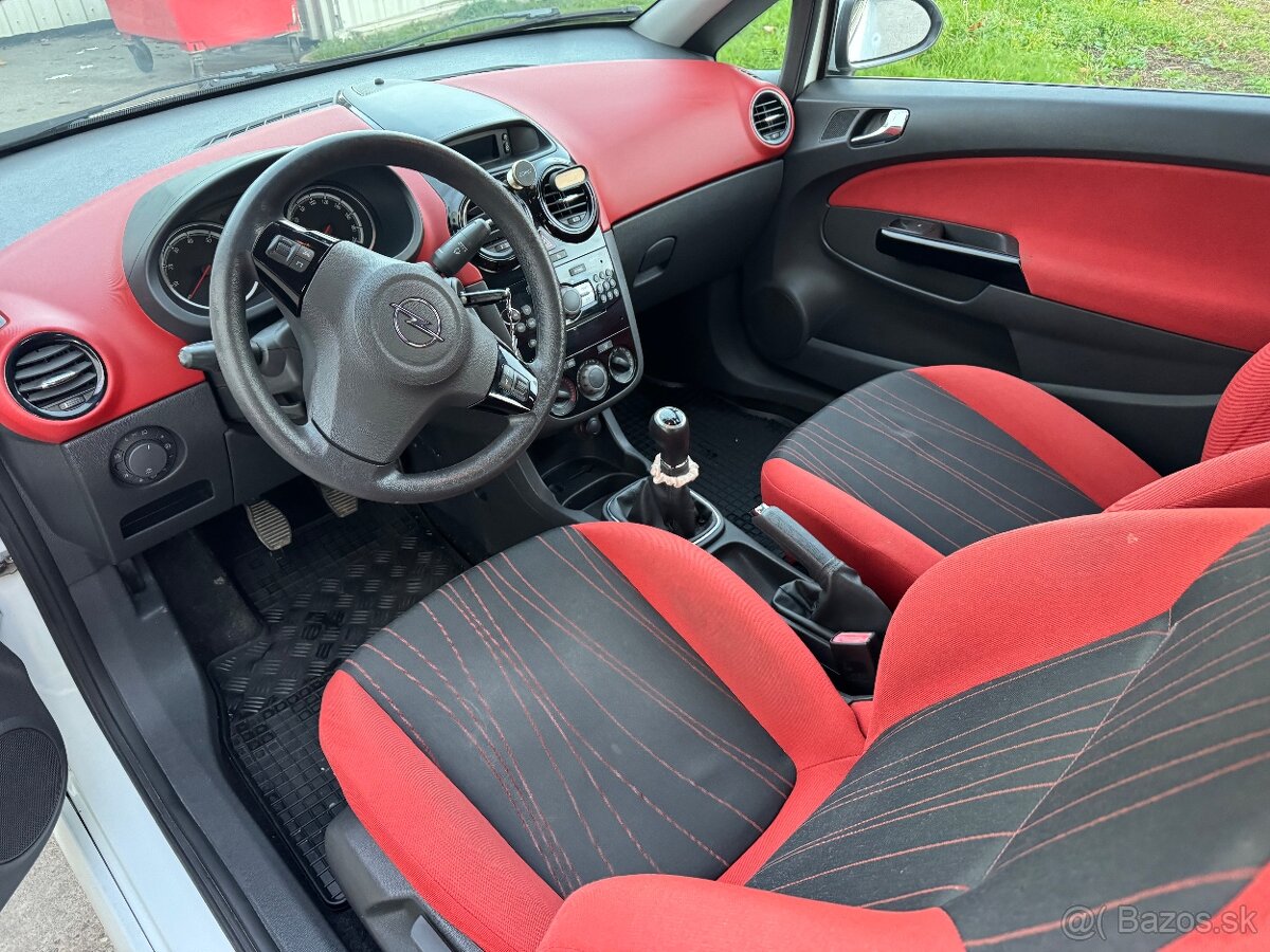 Opel Corsa OPC line 1.2i benzin 59kw ECOTEC - 12