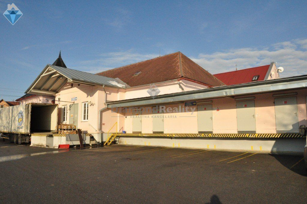 Na predaj logisticko-priemyselná budova v Malom Šariši - 12