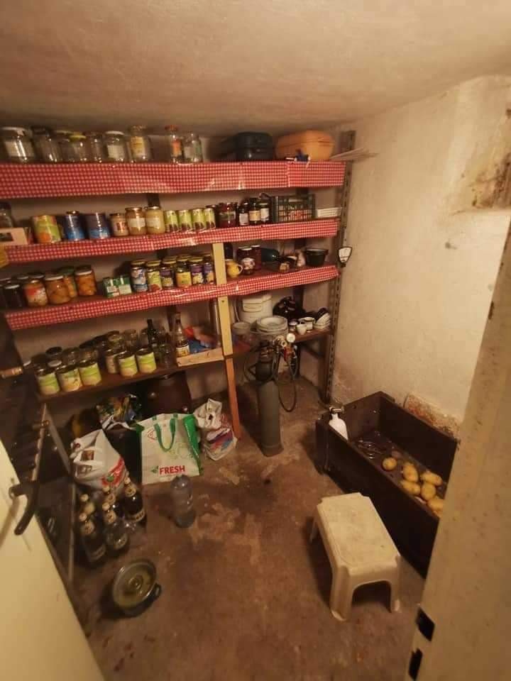 Na predaj záhrada s murovanou chatou Vyšné Opátske - 12