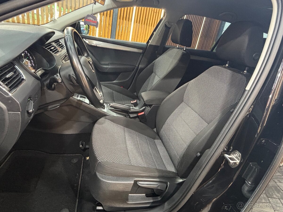 Škoda Octavia Combi 1.4 TSI 150k DSG - 12