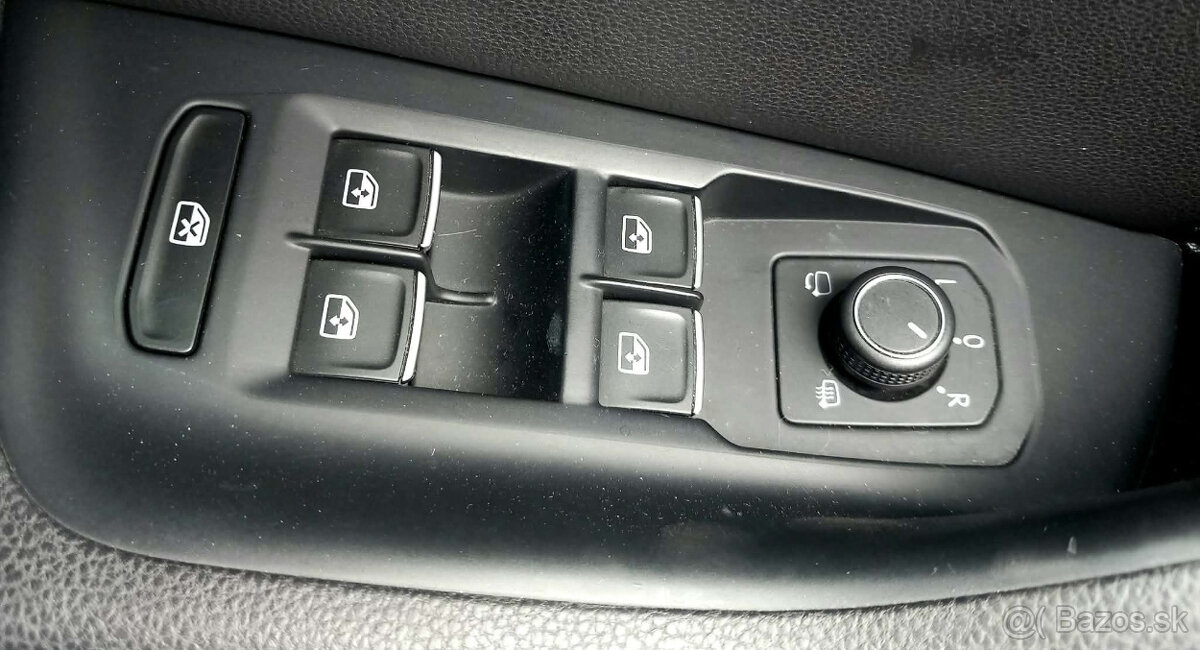 VW Passat Variant 2.0 BiTdi 4x4 DSG7 Highline Kúp.SR M2016 - 12