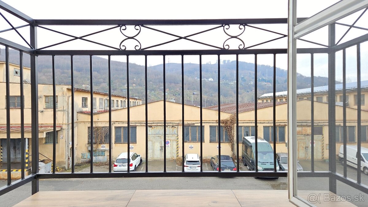 ATYPICKÝ 3 izbový byt, mezonet, balkón, 75 m2, PREŠOV - 12