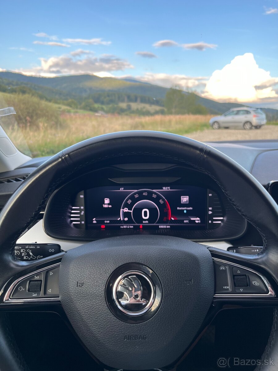 Škoda Scala 1.0 TSI 85kw (steel grey, virtual) - 12