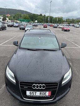 Audi Q7 - 12