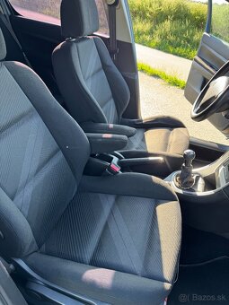 Peugeot 307 1.6 HDi - 12