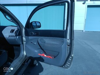 Toyota Tacoma 4x4 - 12