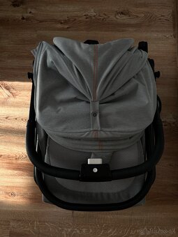 CYBEX Gold Eezy S+ 2 Lava Grey - 12