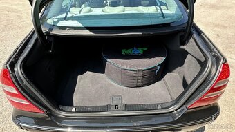 Mercedes Benz E500 W211 Avantgarde - 12