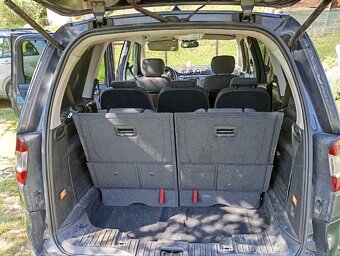 Predám Ford Galaxy - 12