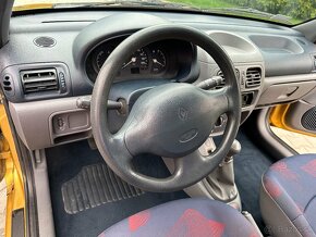 Renault Clio 1.2 RL nova STK - 12