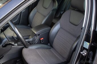Škoda Octavia Combi 2.0 TDI Ambition DSG - 12