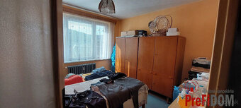 PREDAJ veľký 4 izbový byt Žarnovica. Výmera bytu 80m2. - 12