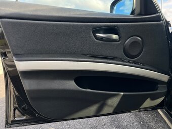 BMW Rad 3 2.0i 105kW • E90 • Facelift - 12