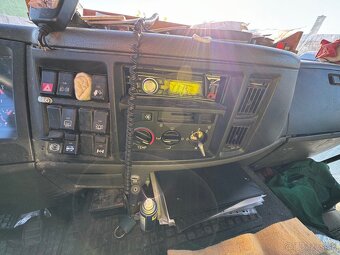 Volvo FH250 valník s rukou - 12