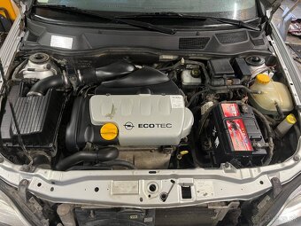 Opel Astra G combi 1,8 benzín - 12
