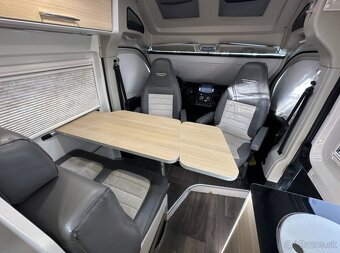 KARMANN-MOBIL DEXTER 581 - TOP STAV - 12