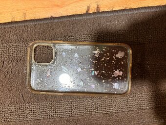 Kryty na iPhone 11 - 12