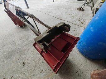 žeriav na traktor - 12