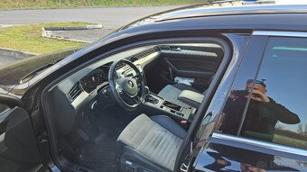 VW Passat B8, 2.0TDI 190k Highline 4MOTION DSG - 12