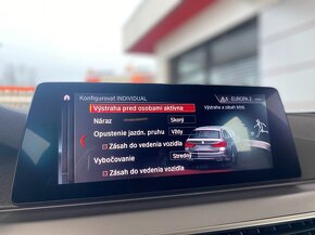BMW 520D xDrive 140kW Touring AT/8 - 12