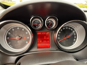Opel Astra GTC 1.4 Turbo (103 kW, 2014) - 12