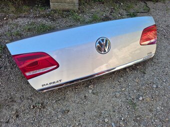 Predám zadný kufor pre Volkswagen Passat B7 sedan - 12