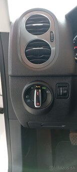 Volkswagen Tiguan 2,0 tdi 4x4 125kw manuál - 12