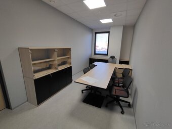 Montáž a demontáž nábytku - 12