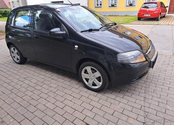 Chevrolet Kalos 1,2 i Sport benzín manuál 63 kw - 12