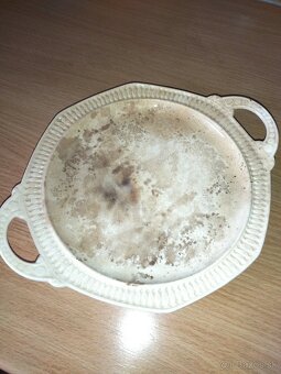 Sochy, svietniky - 12