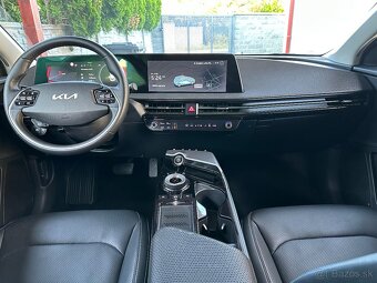 KIA EV6 EARTH VÝBAVA FULL LED KOŽA AKO NOVÉ KUPOVANÉ NA SK - 12